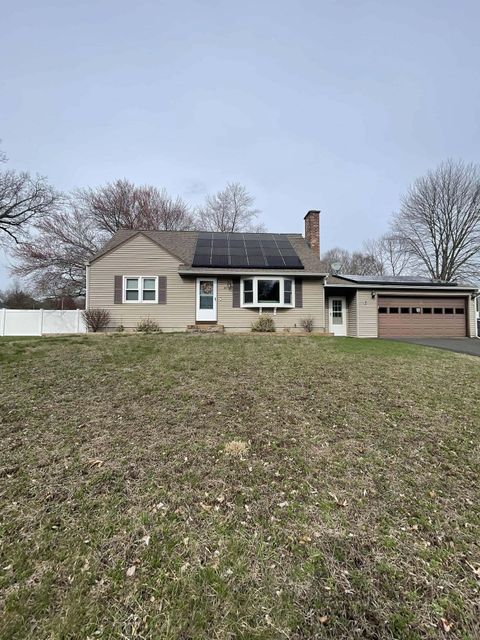 MLS: 24085097