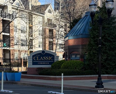 Tiny photo for 25 Forest Street #7F, Stamford, CT 06901 (MLS # 24166098)