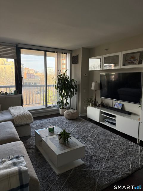 Tiny photo for 25 Forest Street #7F, Stamford, CT 06901 (MLS # 24166098)