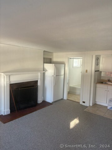 Rental Property at Woodway Road 2, Stamford, Connecticut - Bedrooms: 1 
Bathrooms: 1 
Rooms: 3  - $1,800 MO.