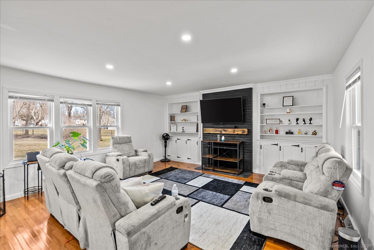 515 Hunting Hill Avenue, Middletown, Connecticut image 4