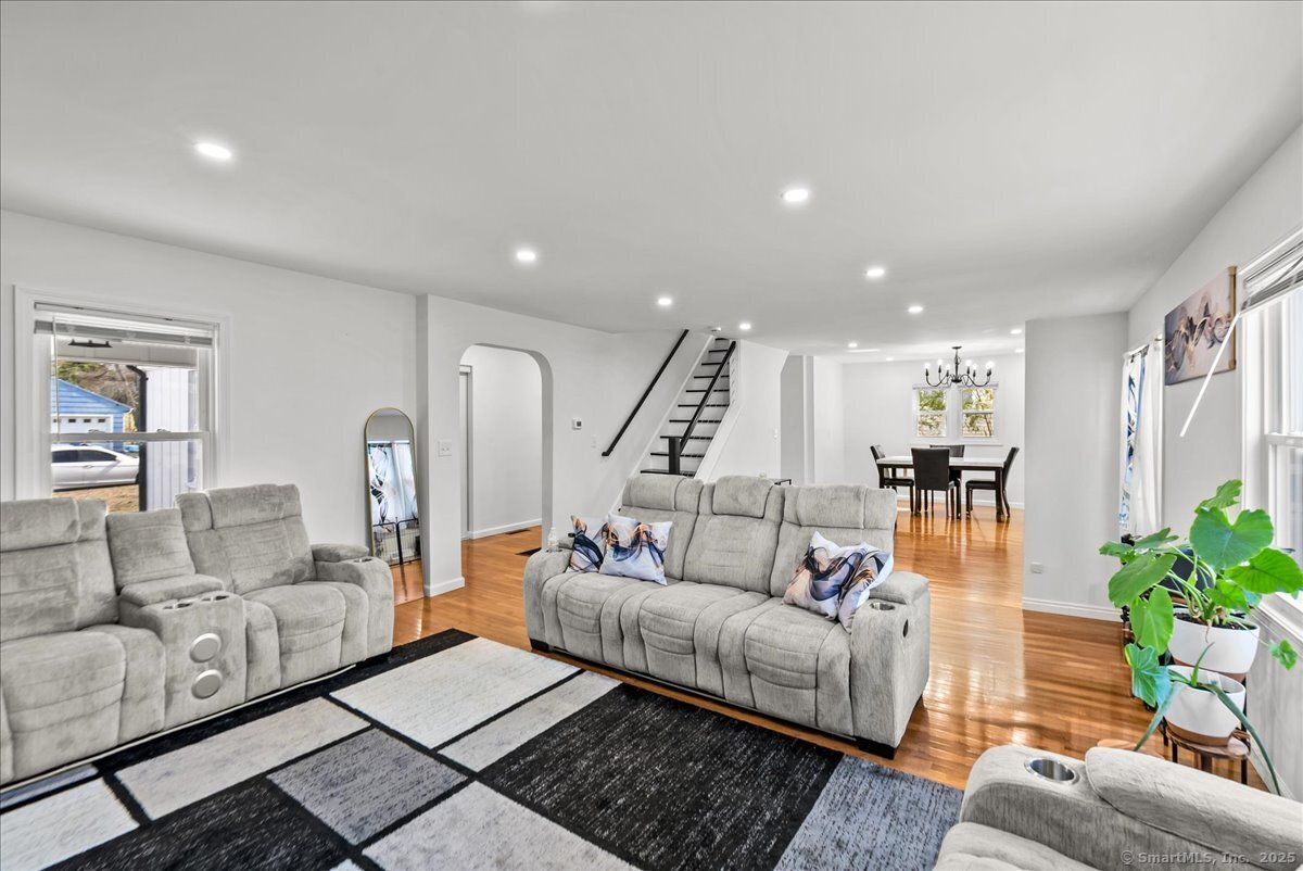 515 Hunting Hill Avenue, Middletown, Connecticut image 5