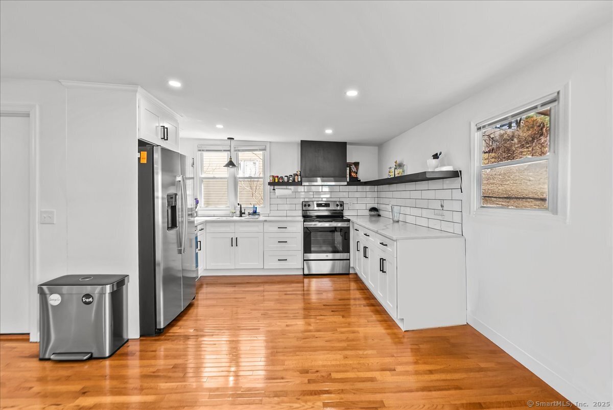 515 Hunting Hill Avenue, Middletown, Connecticut image 12