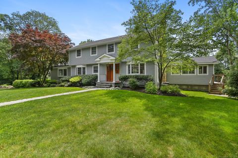 101 Golden Hill Street Trumbull CT 06611