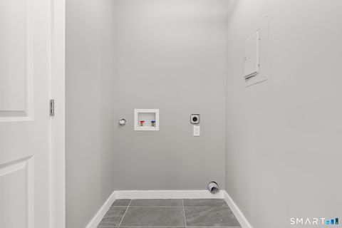 Tiny photo for 105 Richmond Hill Avenue #2, Stamford, CT 06902 (MLS # 24166464)