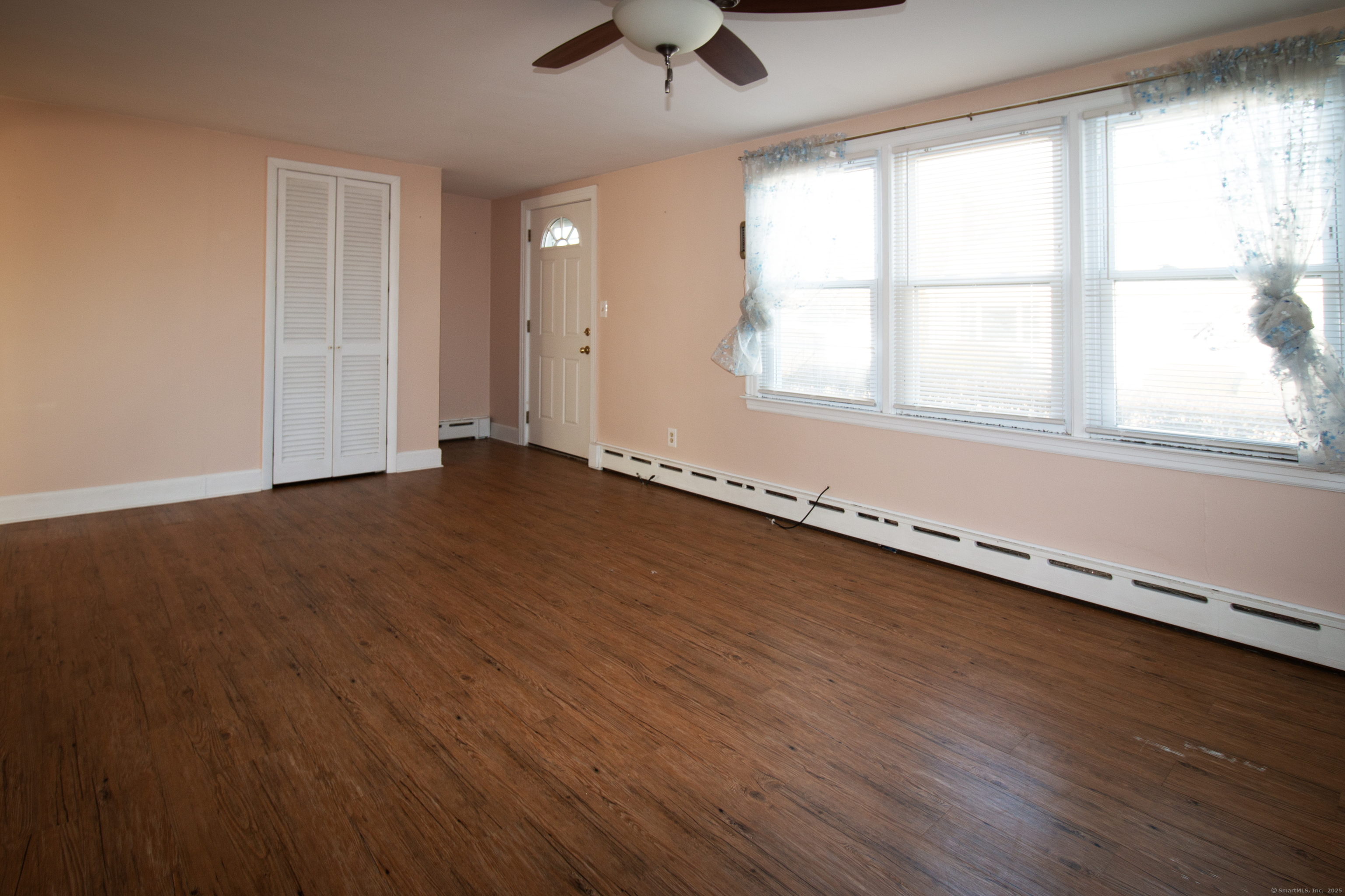 4 Hamel Court, Waterford, Connecticut image 2