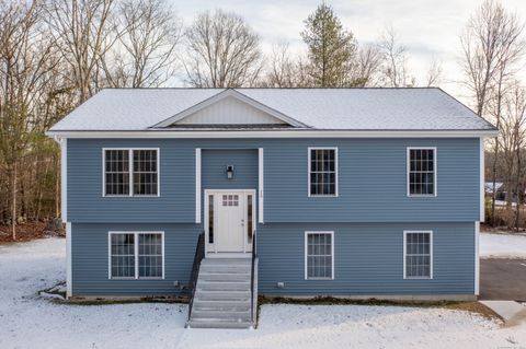 A home in Griswold