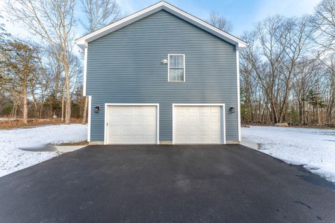 A home in Griswold