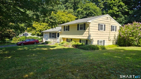 Photo of 59 Springwood Drive, Trumbull, CT 06611 (MLS # 24197258)