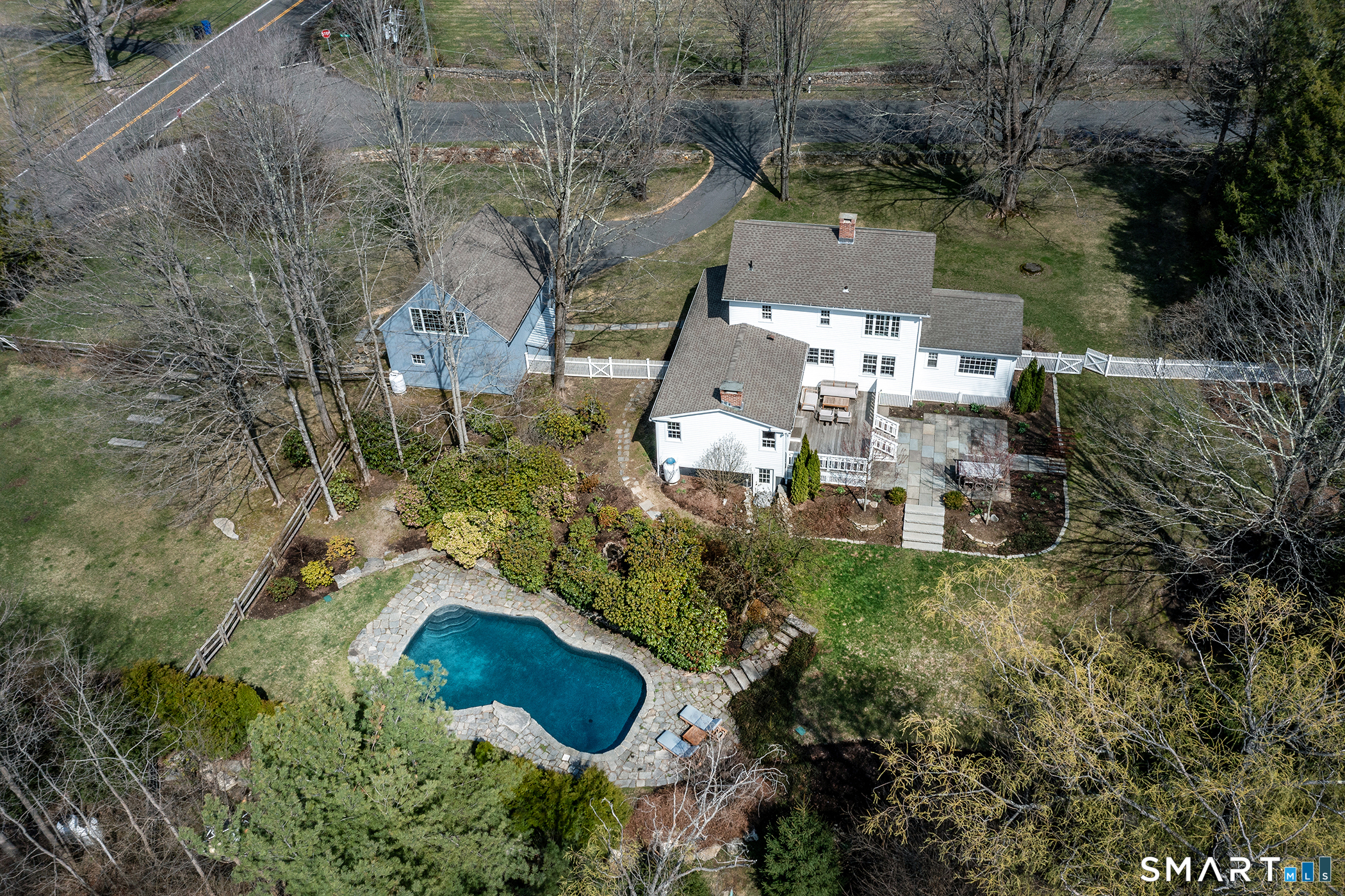 9 Hut Hill Road