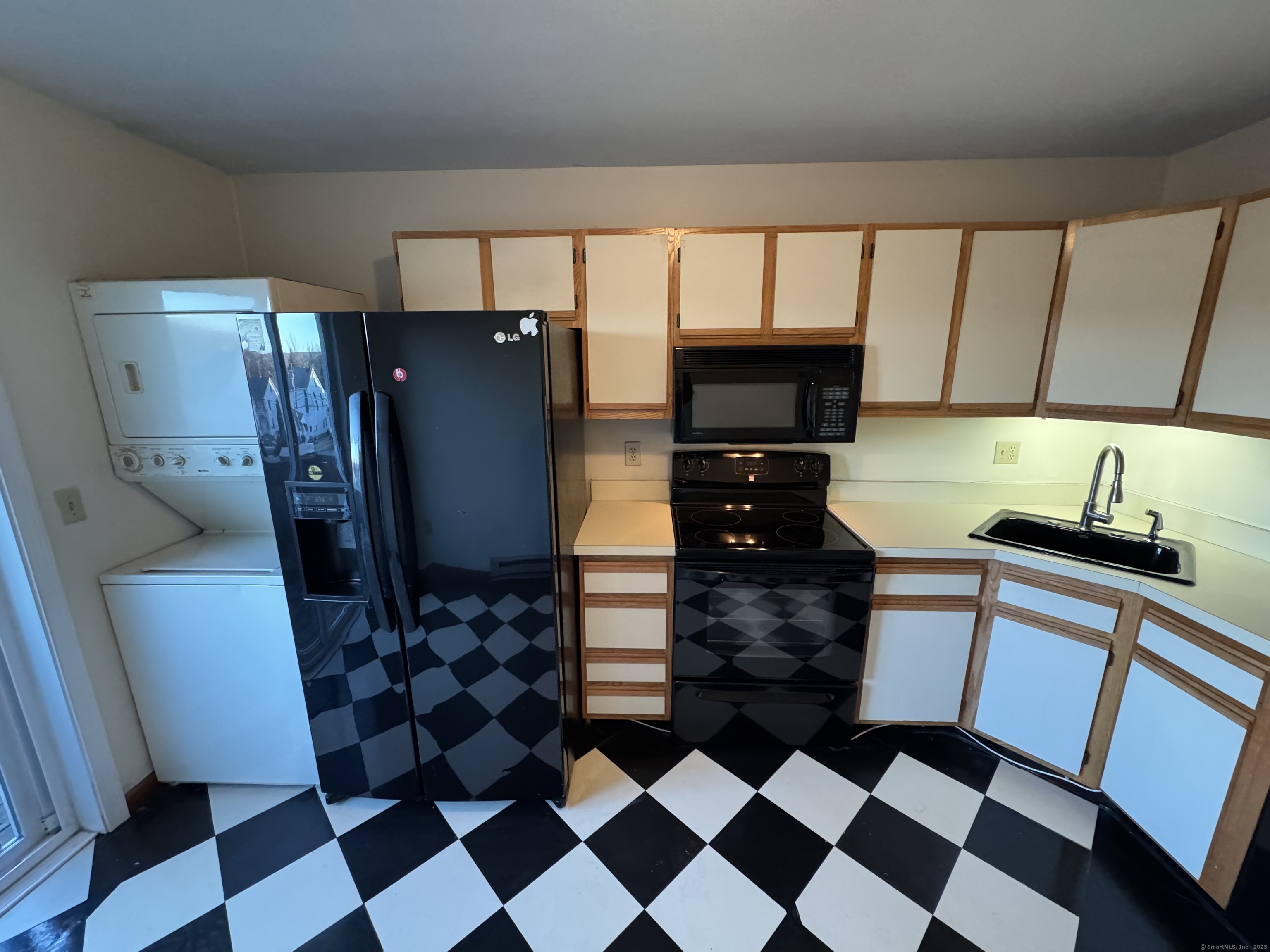 81 Chipman Street #APT 6, Waterbury, Connecticut image 3