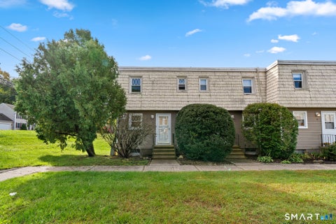 Tiny photo for 57 Meetinghouse Village #1, Meriden, CT 06450 (MLS # 24209544)