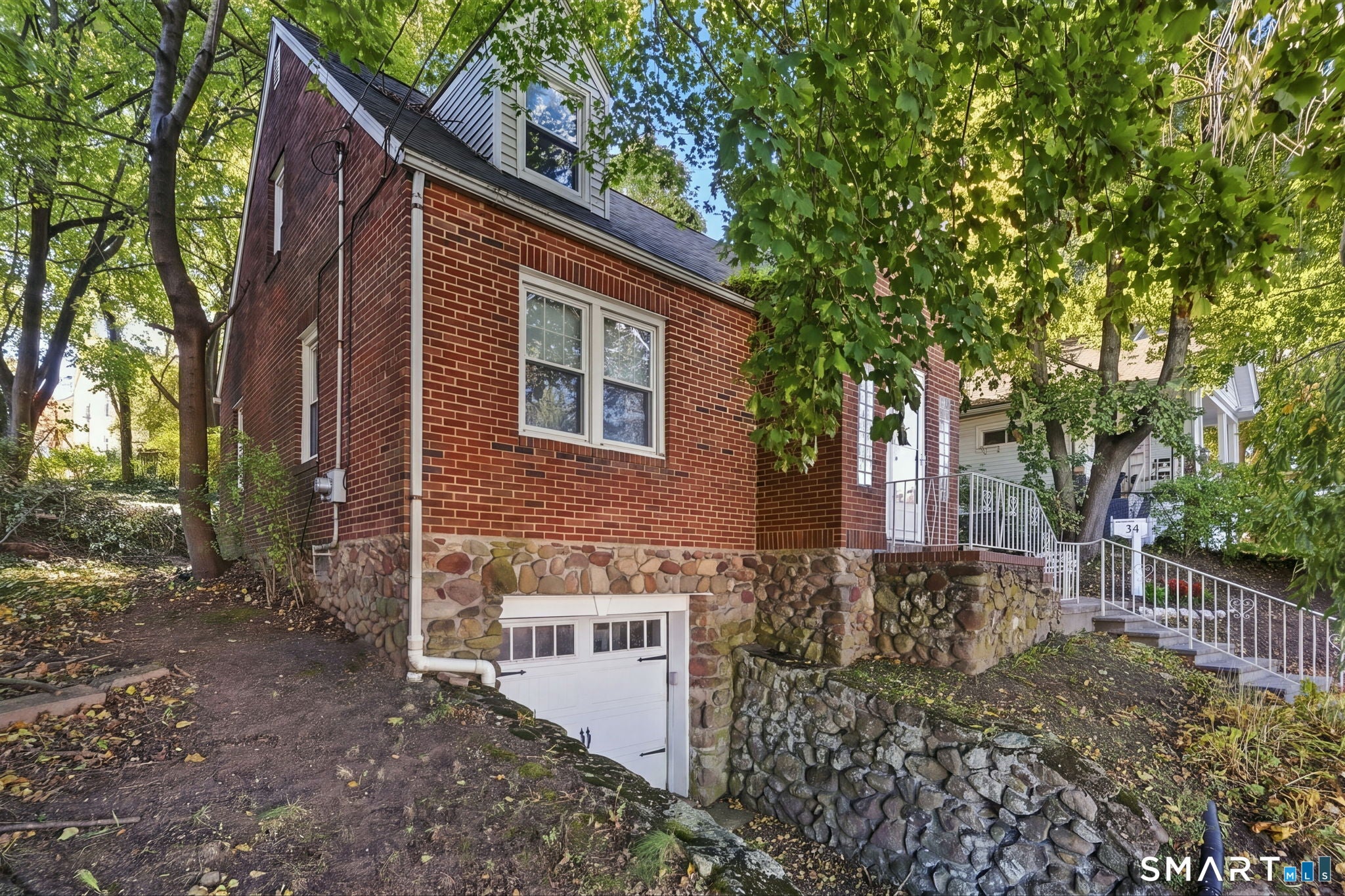 34 Bradley Avenue