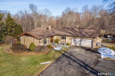 18 Jewel Lane New Fairfield CT 06812