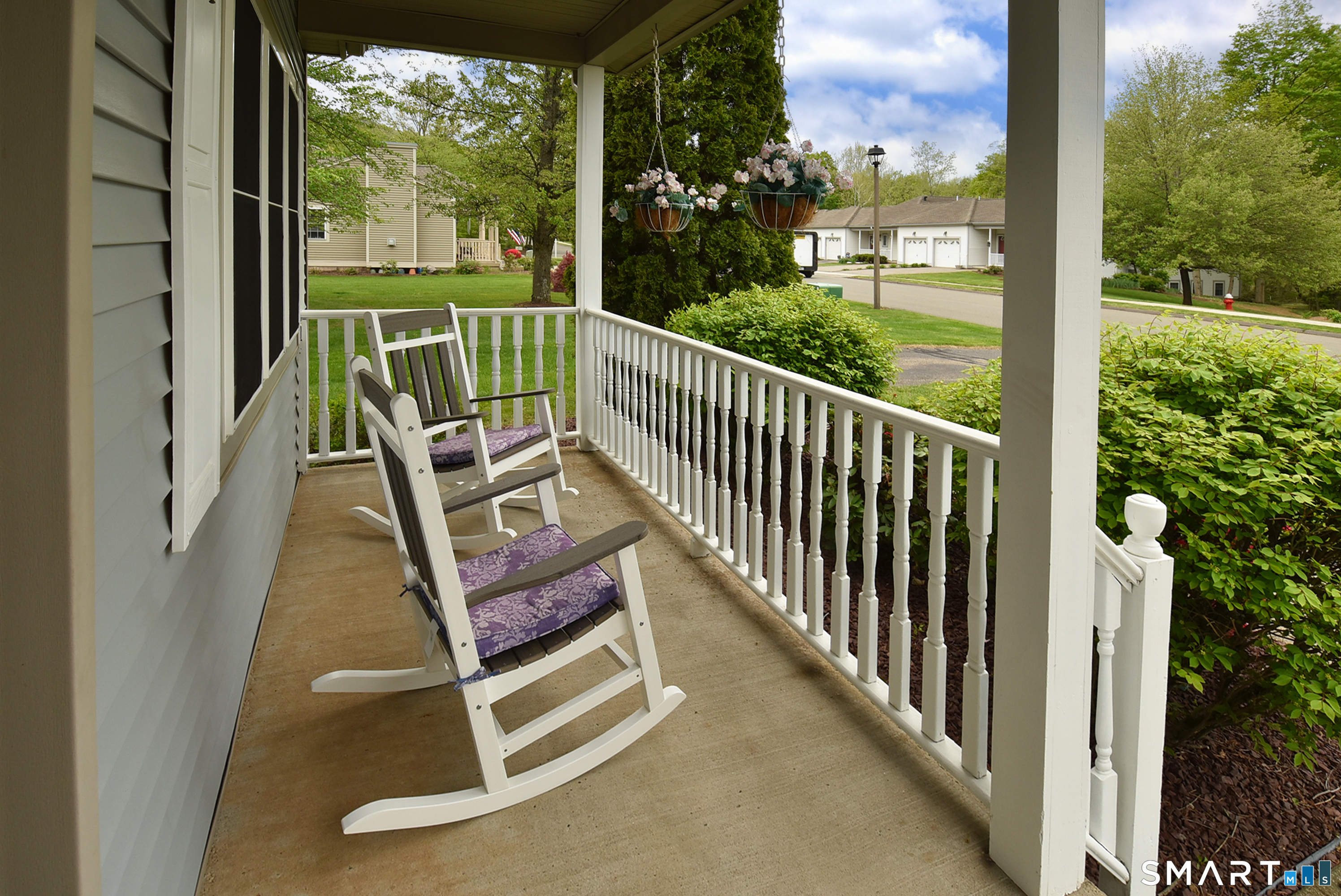 61 Hawthorne Drive 61