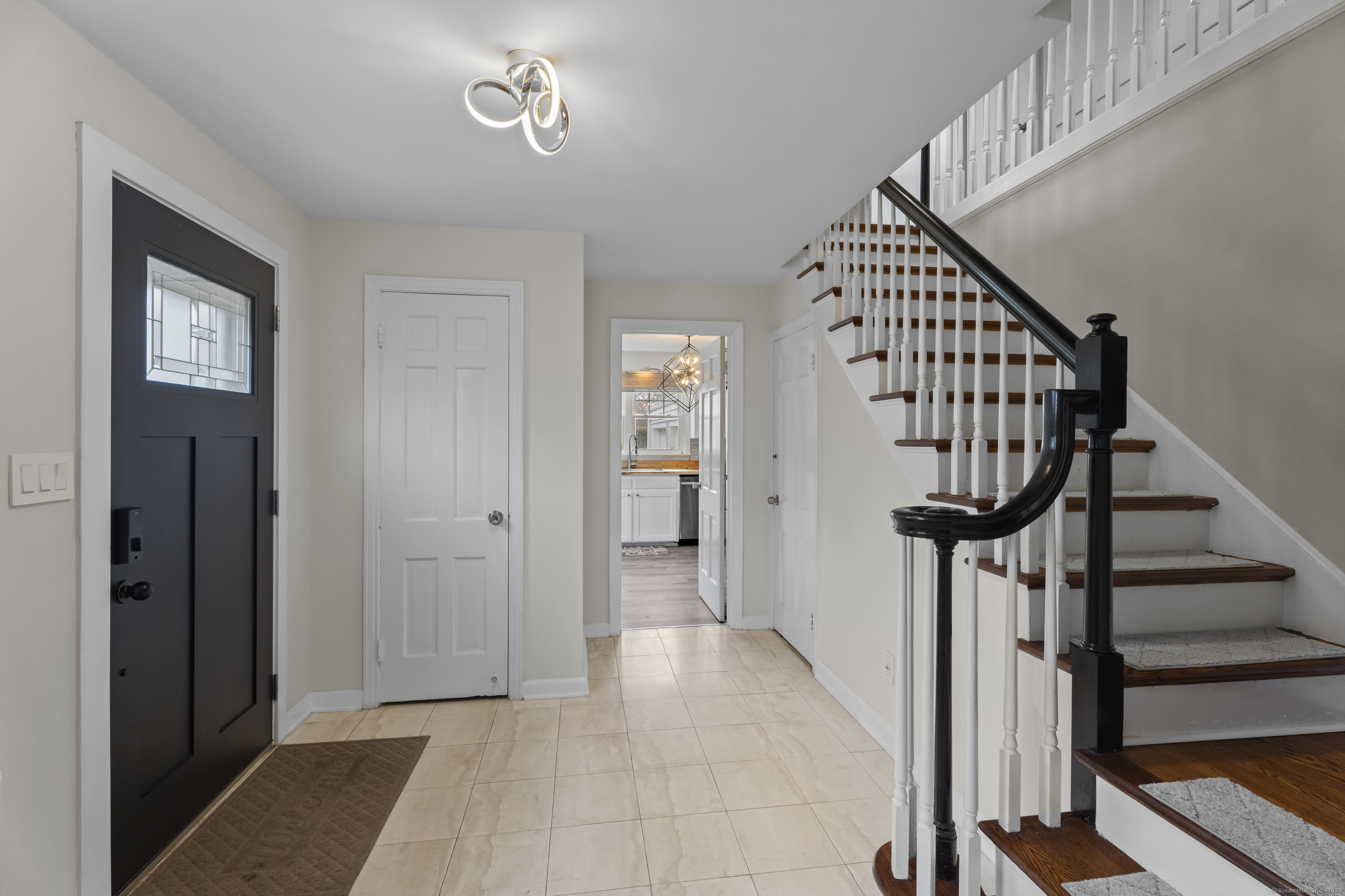 40 Wright Lane, Hamden, Connecticut image 4