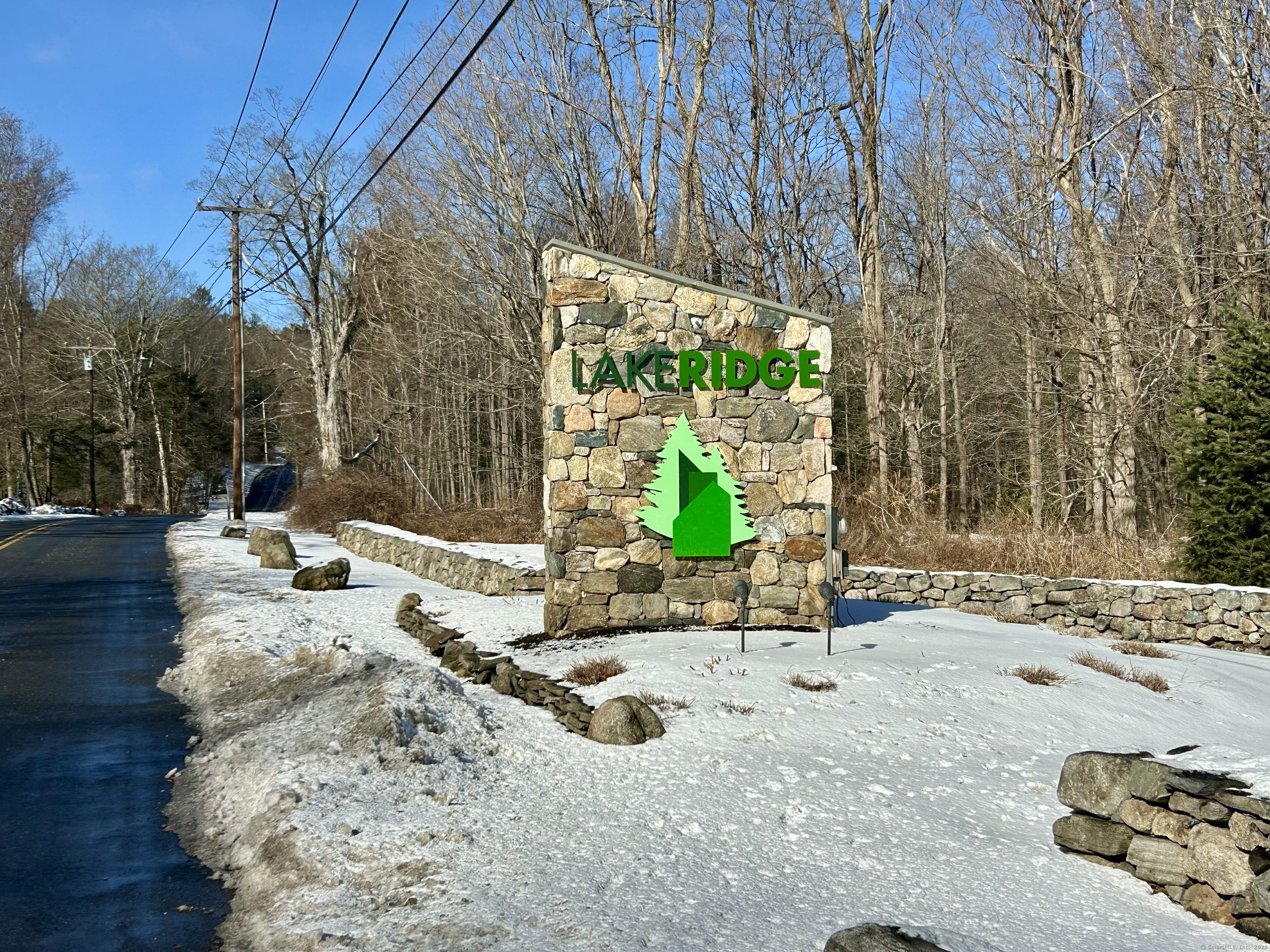 274 Cliffside Drive #274, Torrington, Connecticut image 2