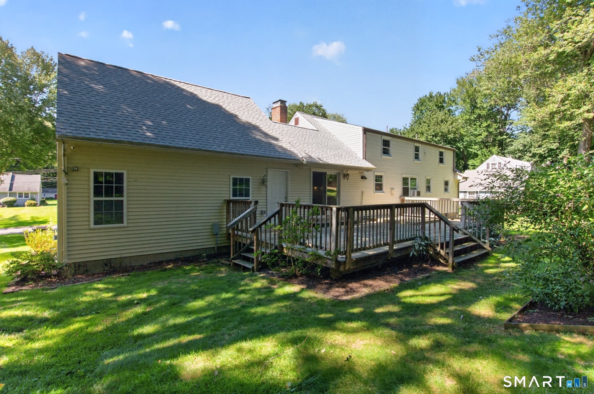 5 Pennywhistle Road