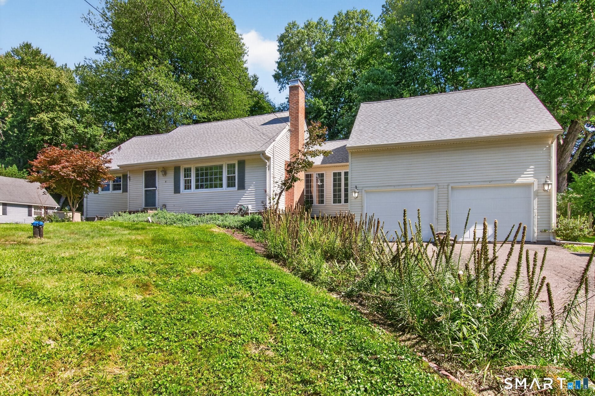 5 Pennywhistle Road