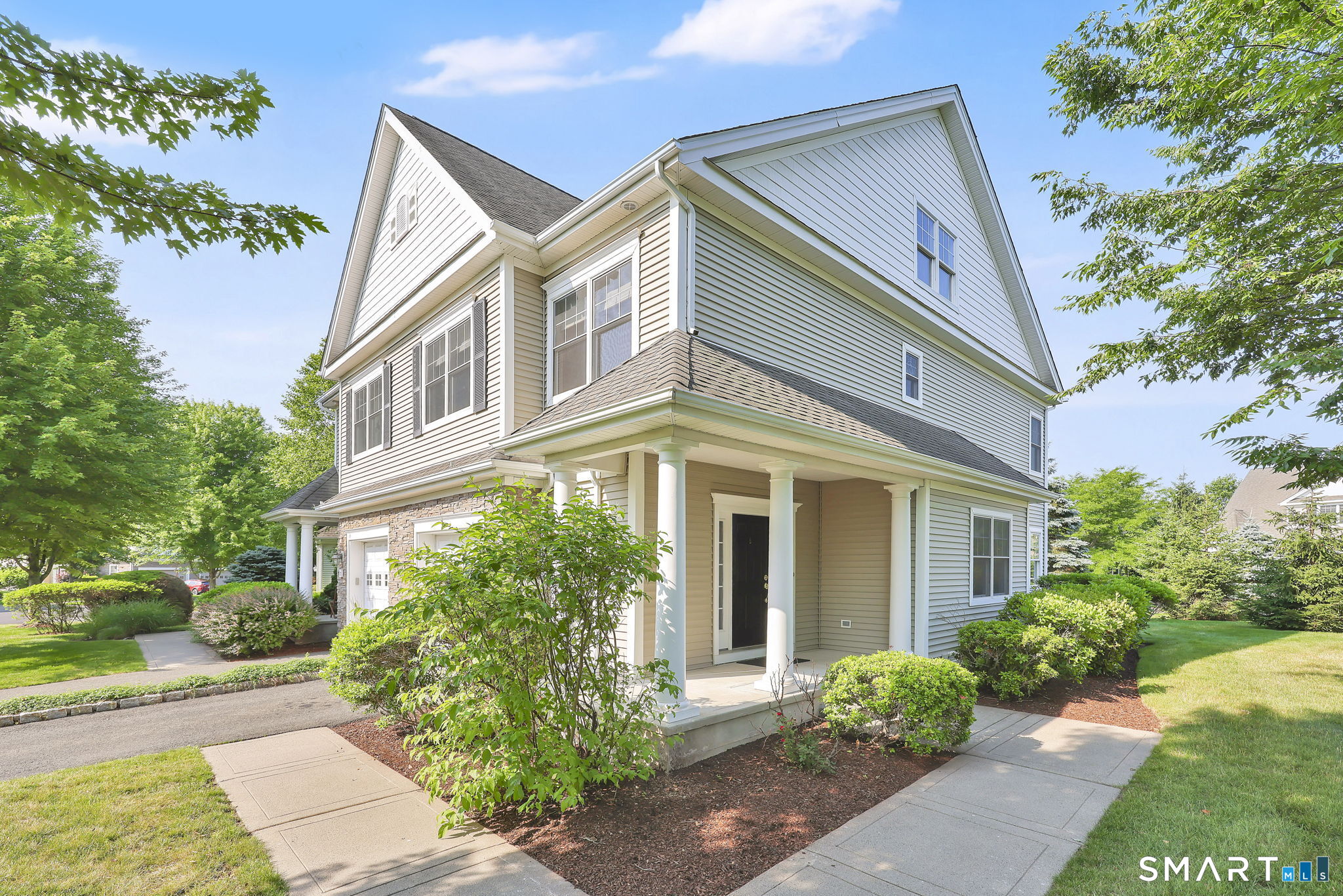 19 Turnberry Lane 19