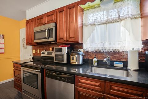 Tiny photo for 36 Sharon Road #APT 6, Waterbury, CT 06705 (MLS # 24136582)