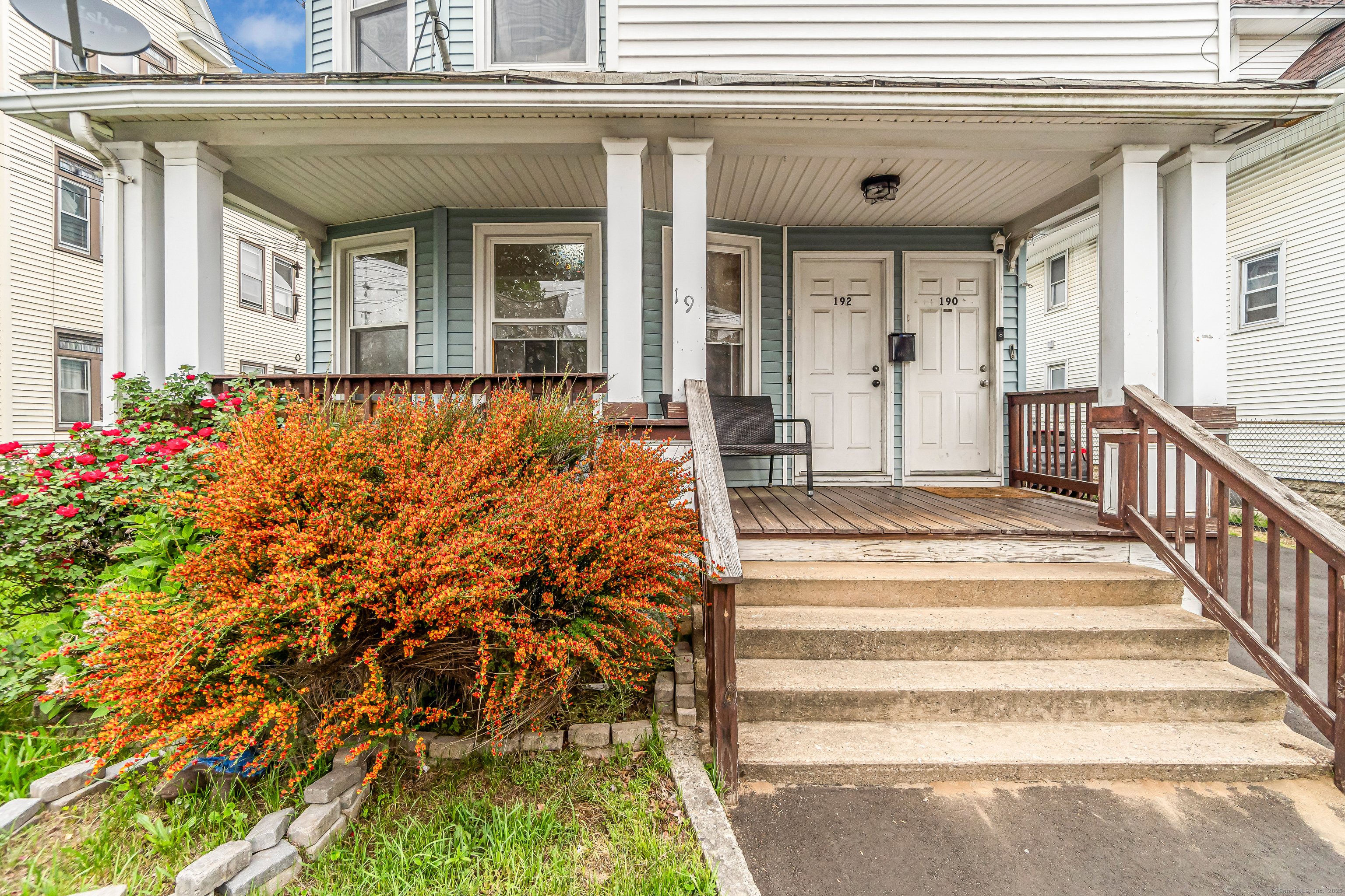 190 Whitney Avenue