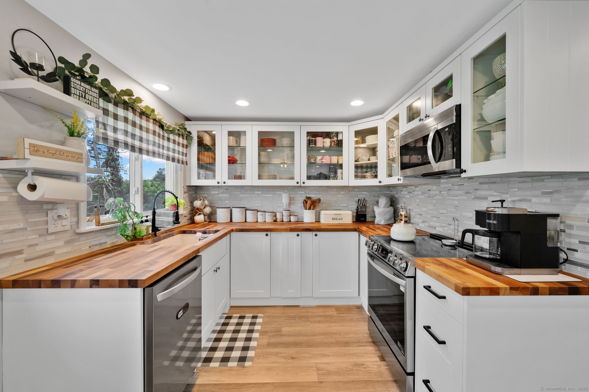 13 Baldwin Hill Road