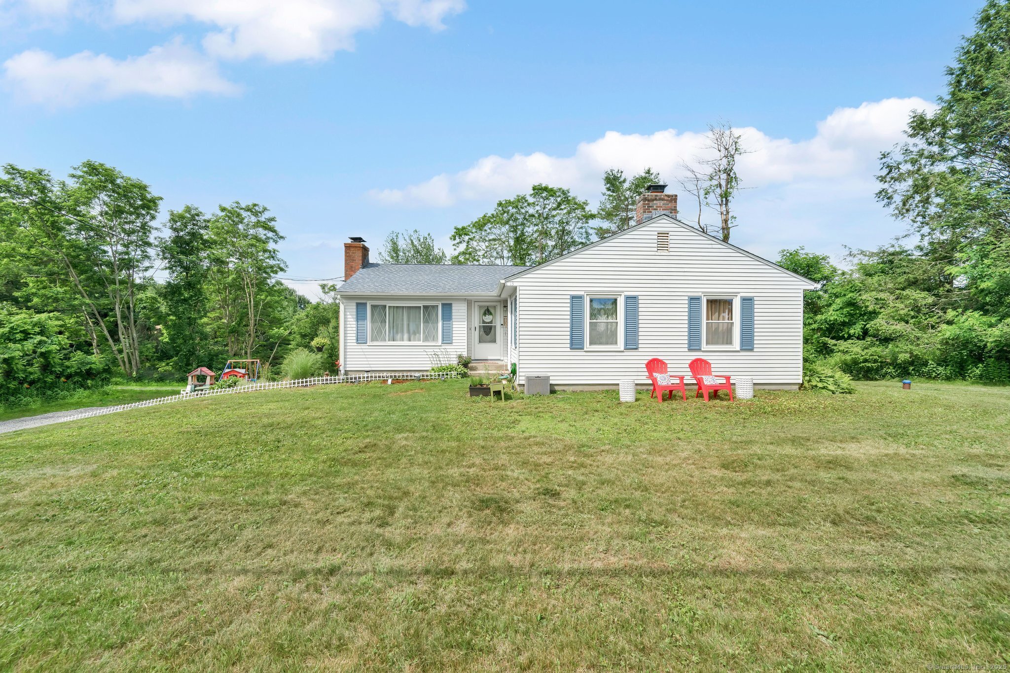 13 Baldwin Hill Road