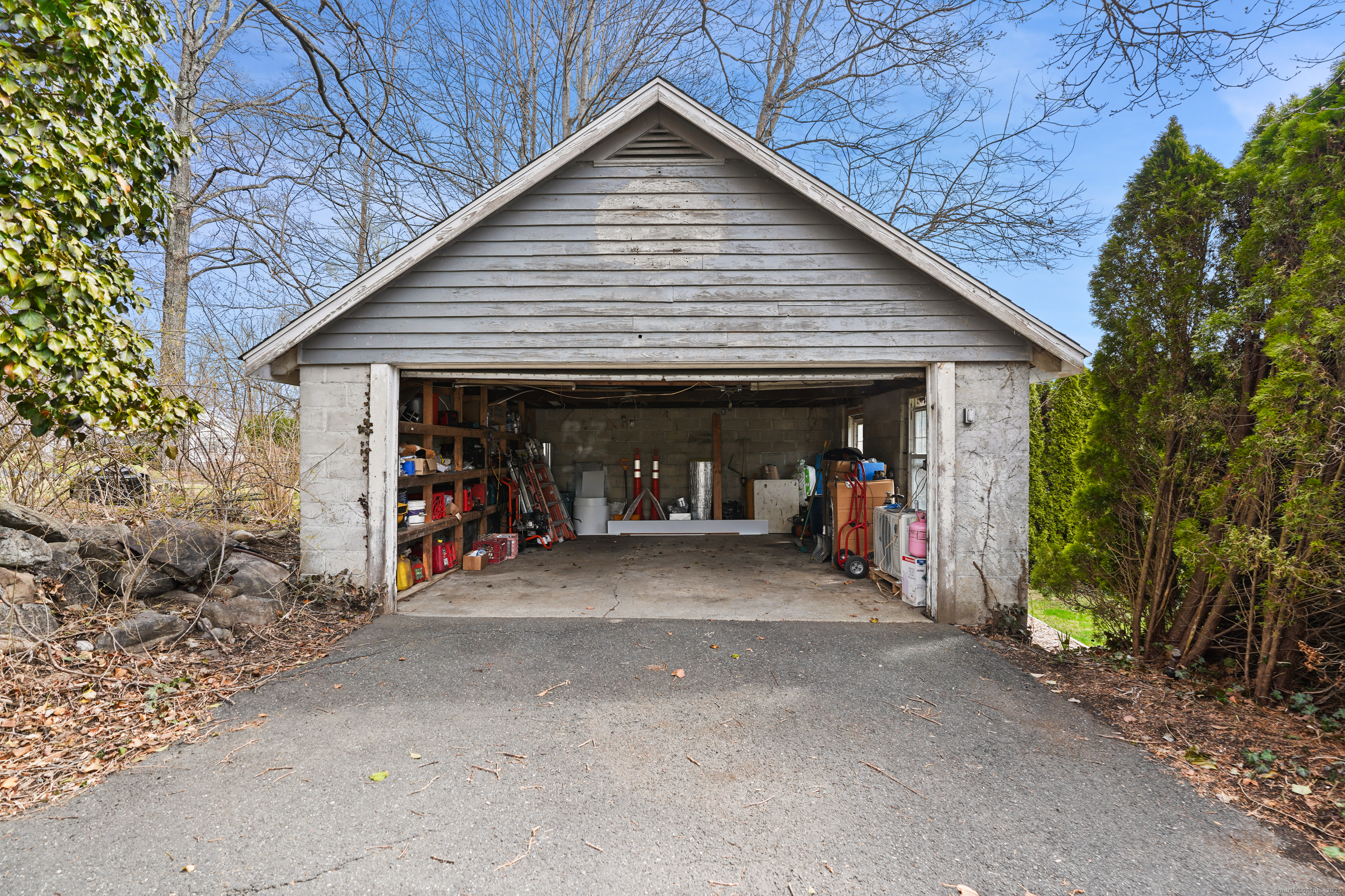1 Maple Street, New Milford, Connecticut image 36
