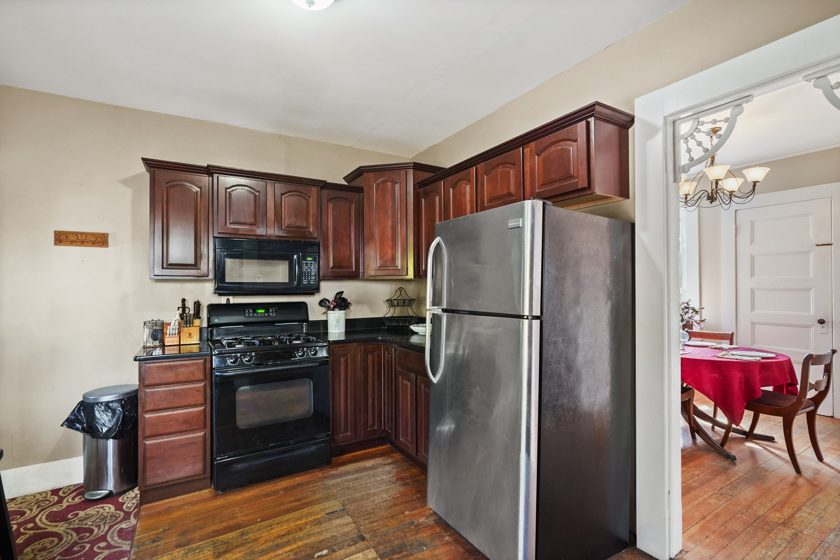 1 Maple Street, New Milford, Connecticut image 18