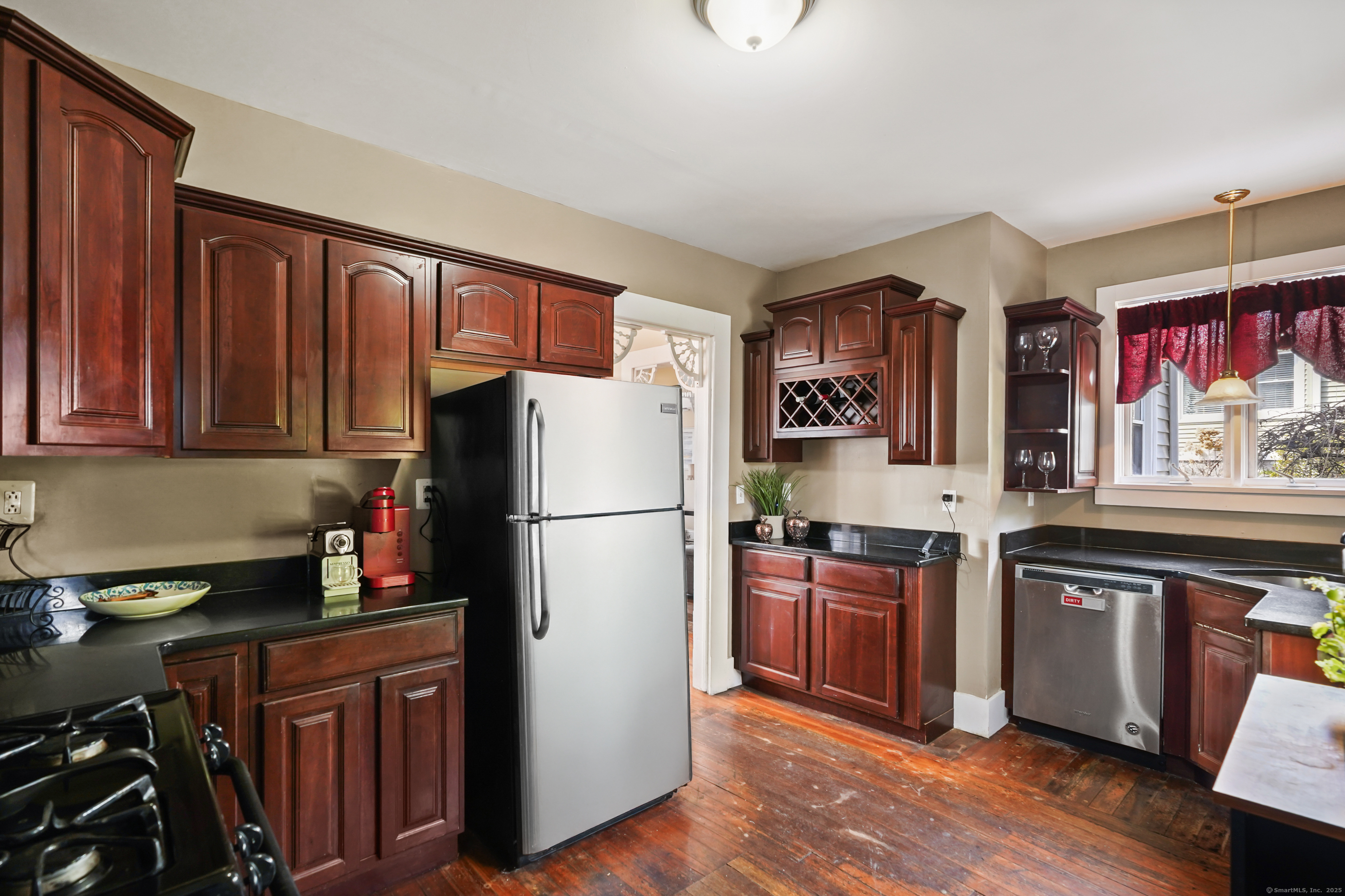 1 Maple Street, New Milford, Connecticut image 15