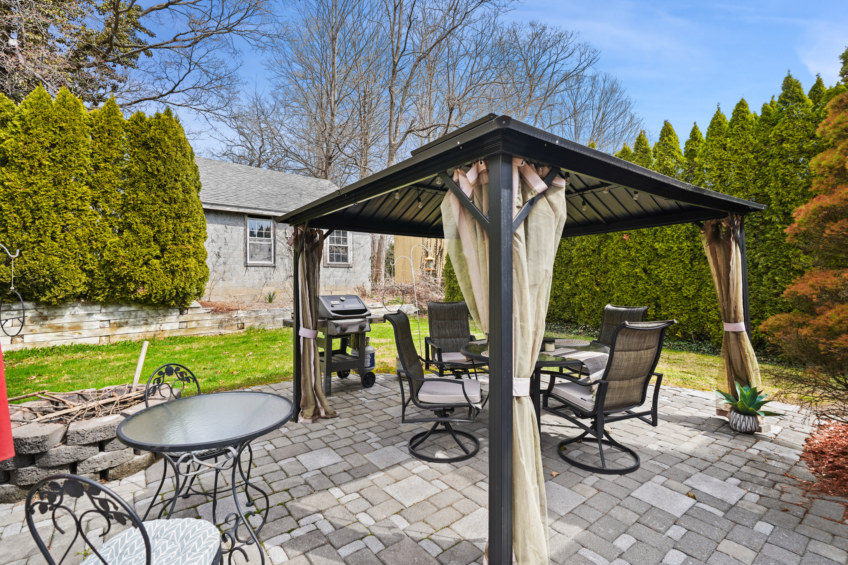 1 Maple Street, New Milford, Connecticut image 32