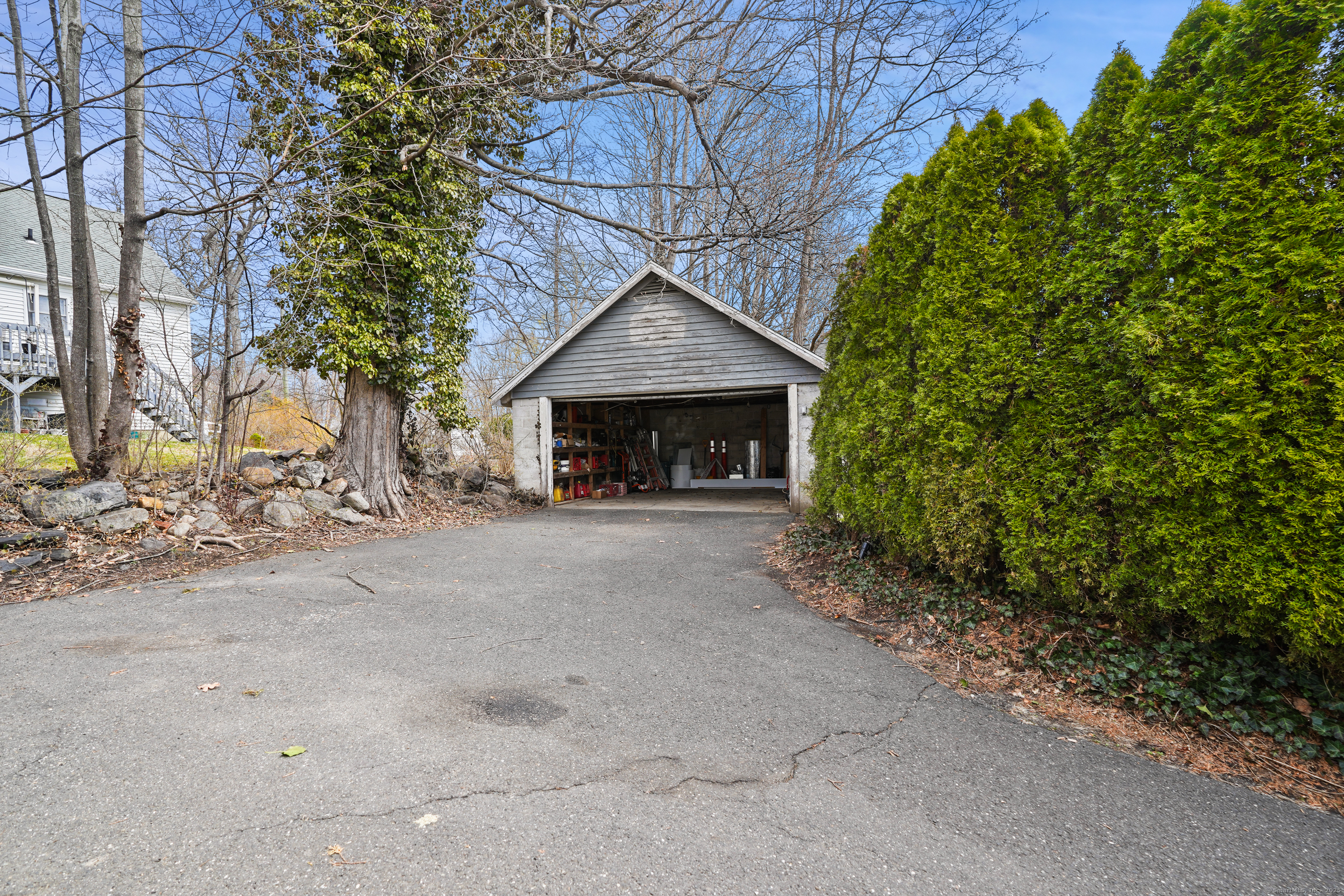 1 Maple Street, New Milford, Connecticut image 37