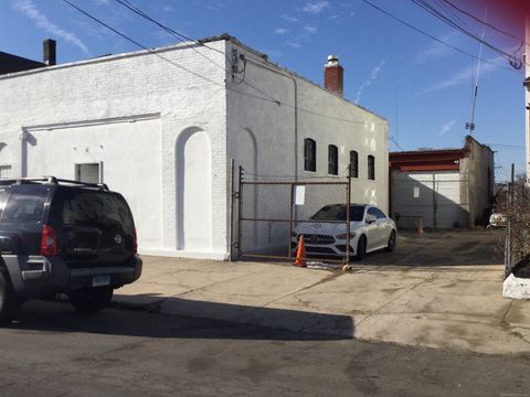 73 Ash Street Bridgeport CT 06605