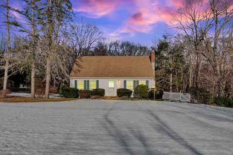 A home in South Windsor