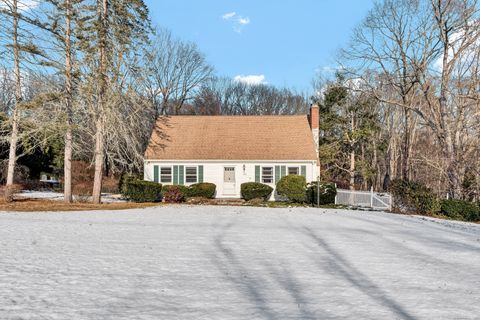 A home in South Windsor