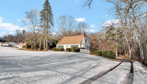 A home in South Windsor