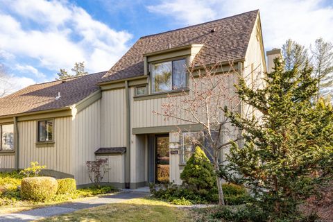 A home in Southbury