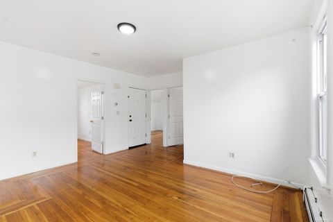 Tiny photo for 68 Connecticut Avenue, New London, CT 06320 (MLS # 24137740)