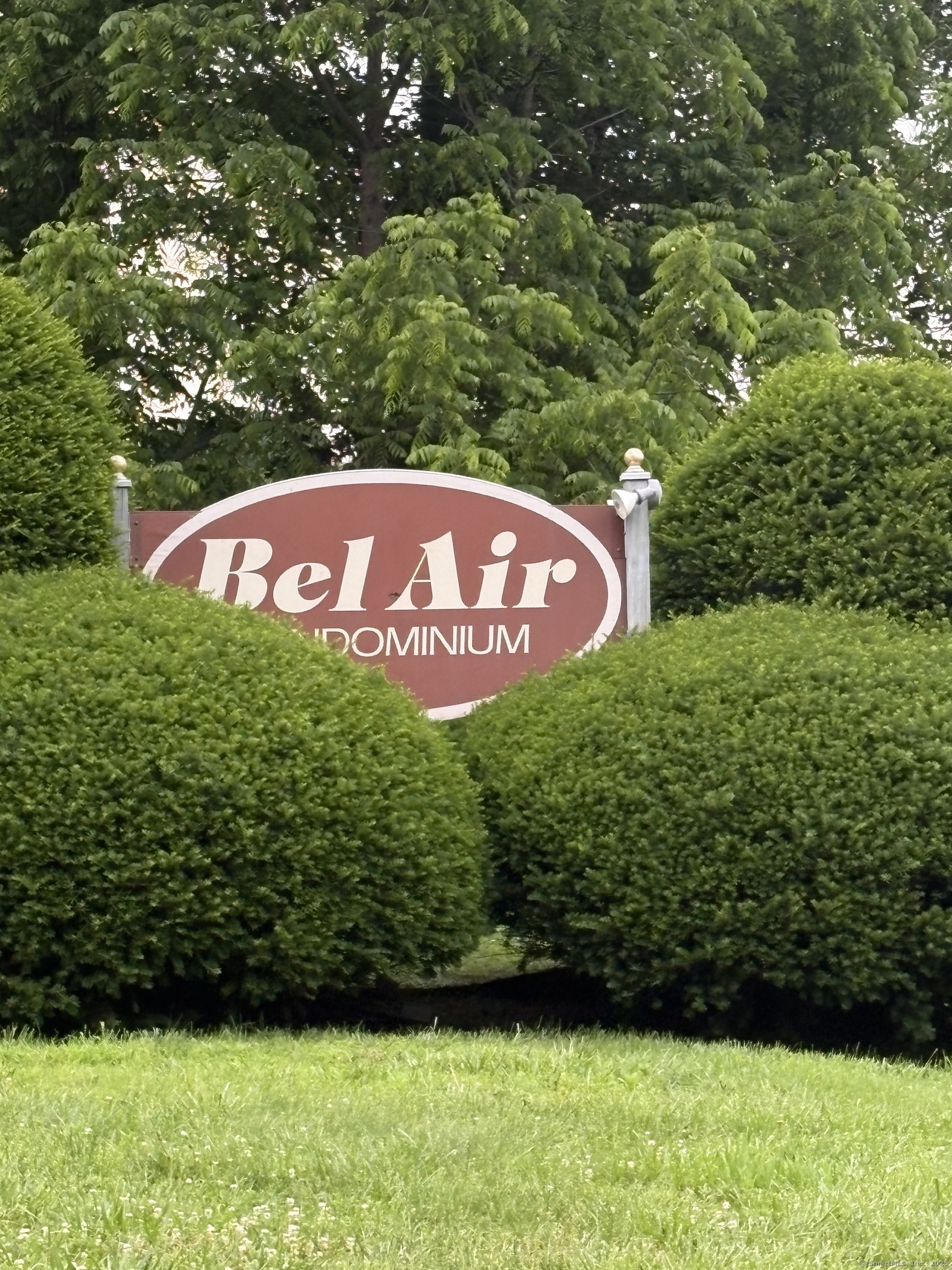 Rental Property at Belair Drive 28, New Milford, Connecticut - Bedrooms: 2 
Bathrooms: 1 
Rooms: 4  - $1,800 MO.