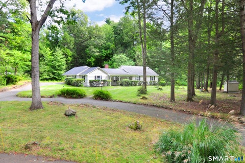 Photo of 6 Raymond Road, Avon, CT 06001 (MLS # 24209535)