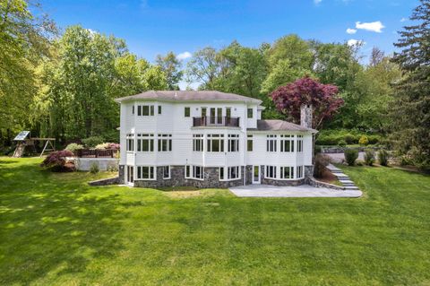 A home in New Canaan