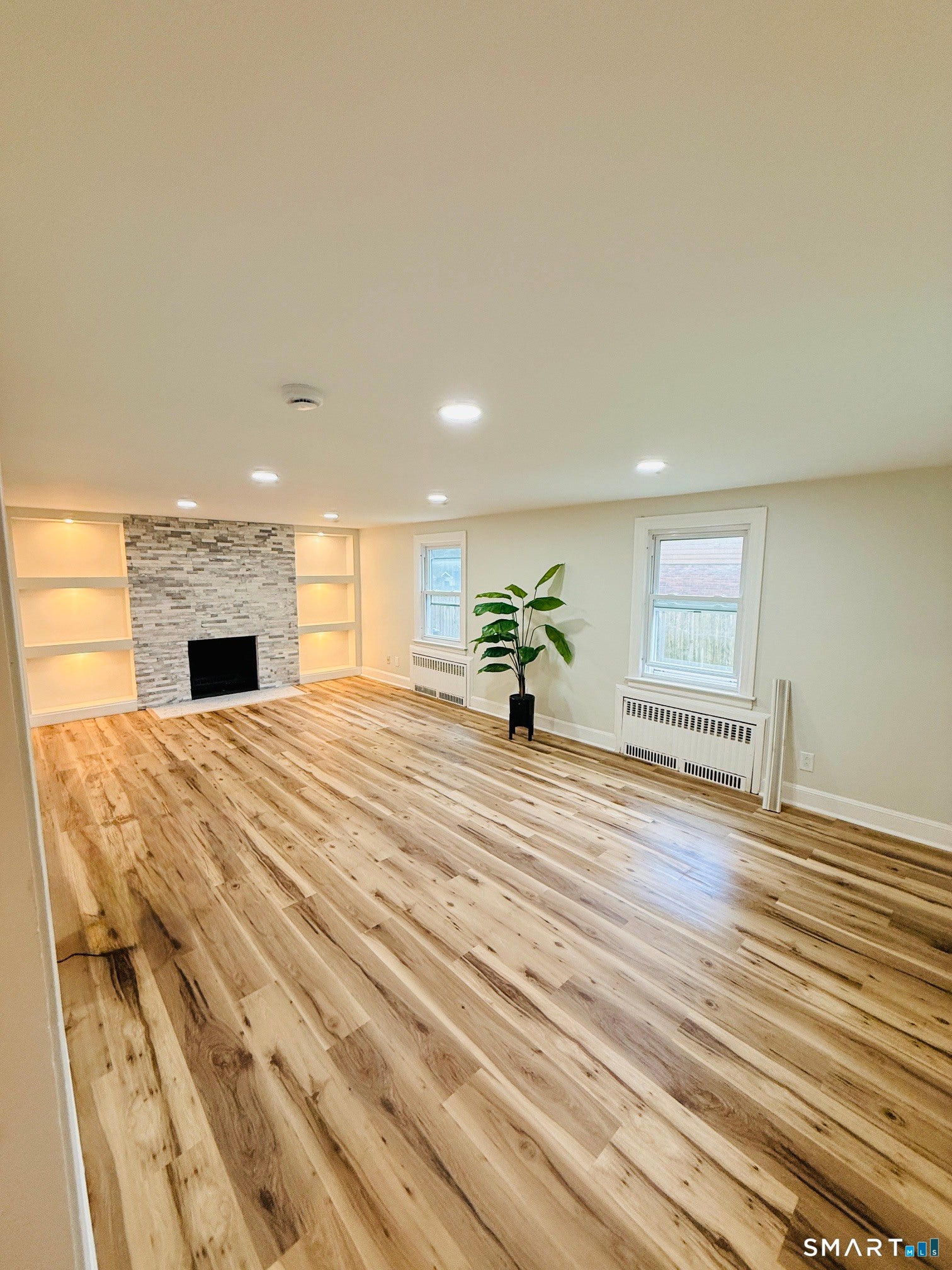 60 Hubbard Road