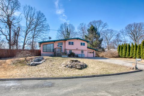 MLS: 24081719