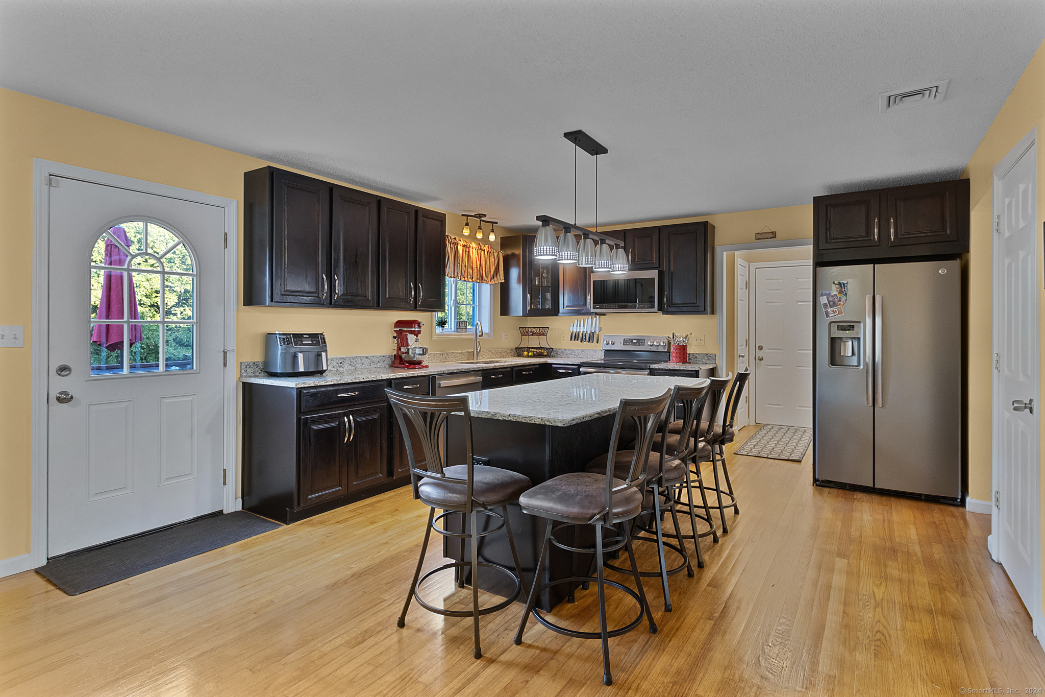 96 Geraldine Drive, Naugatuck, Connecticut image 7