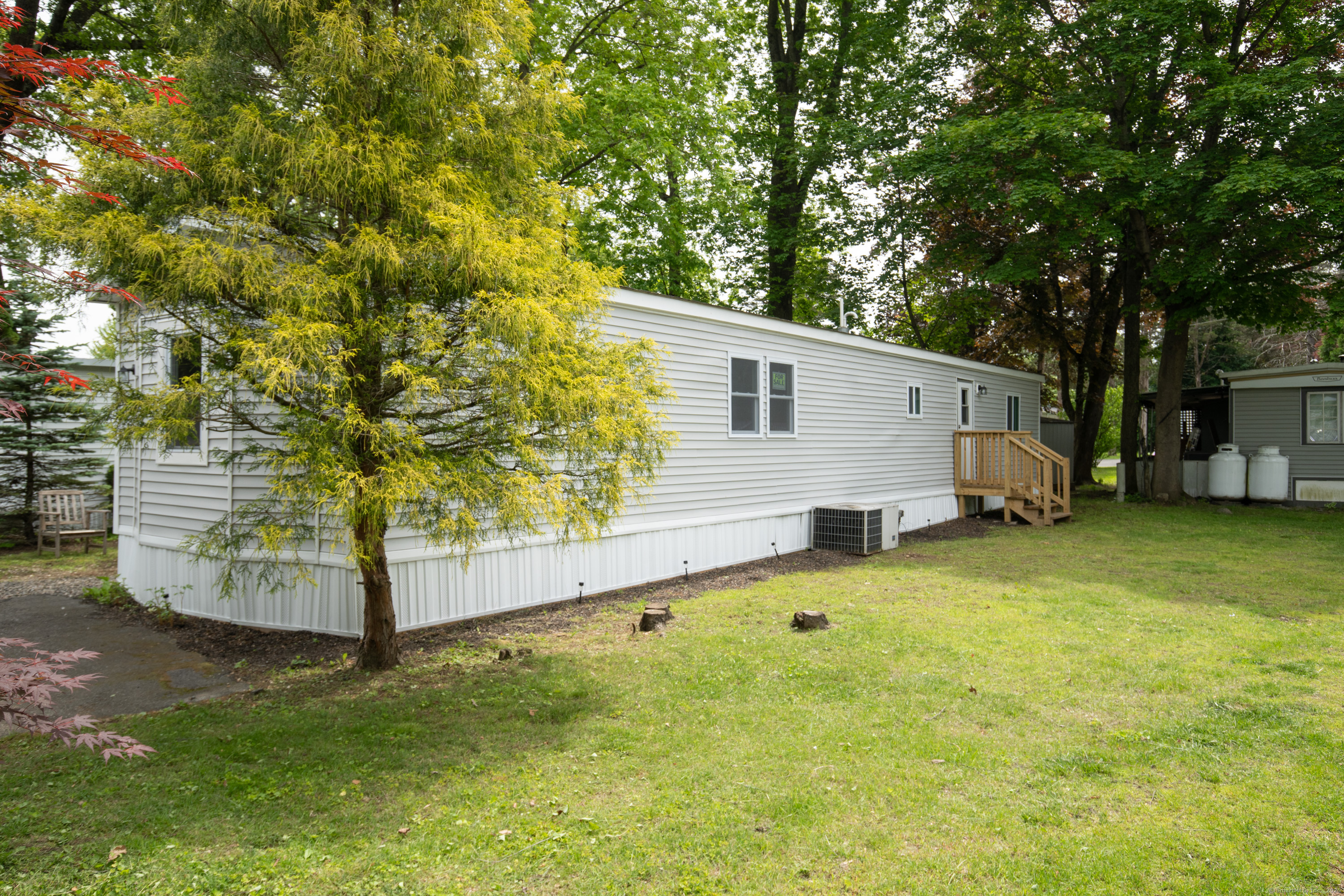45 Twin Oaks Lane, Danbury, Connecticut image 20