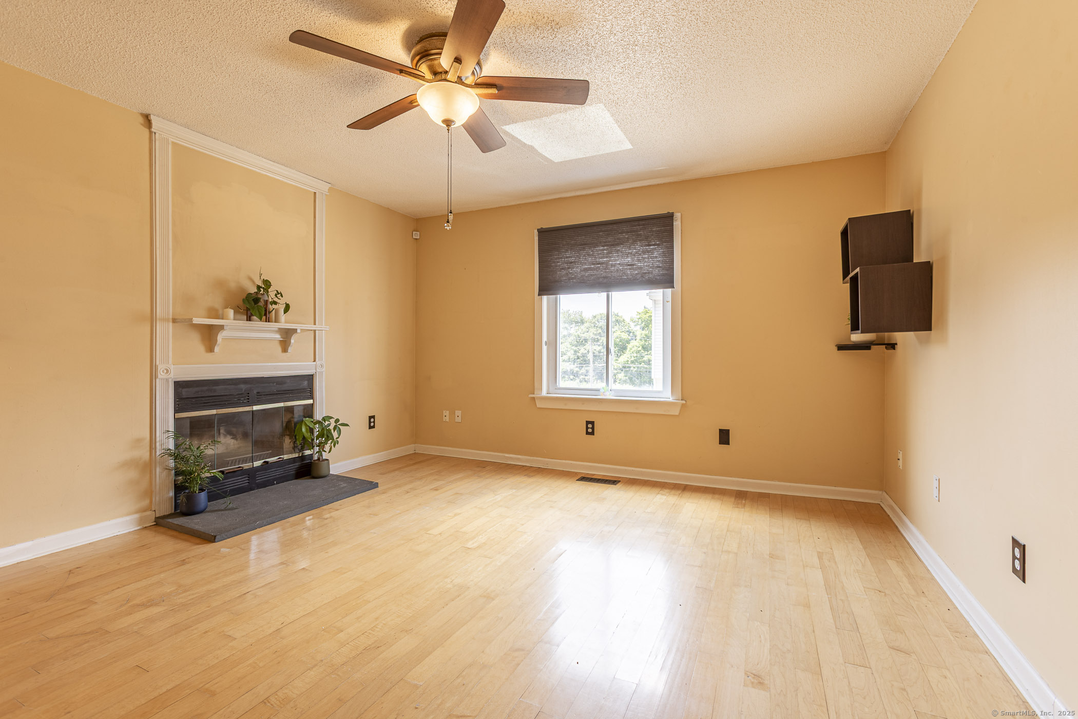 273 Derby Avenue 501