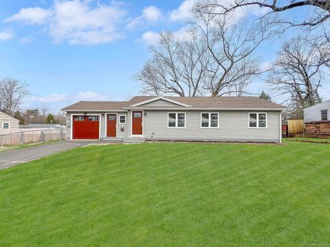 MLS: 24085755