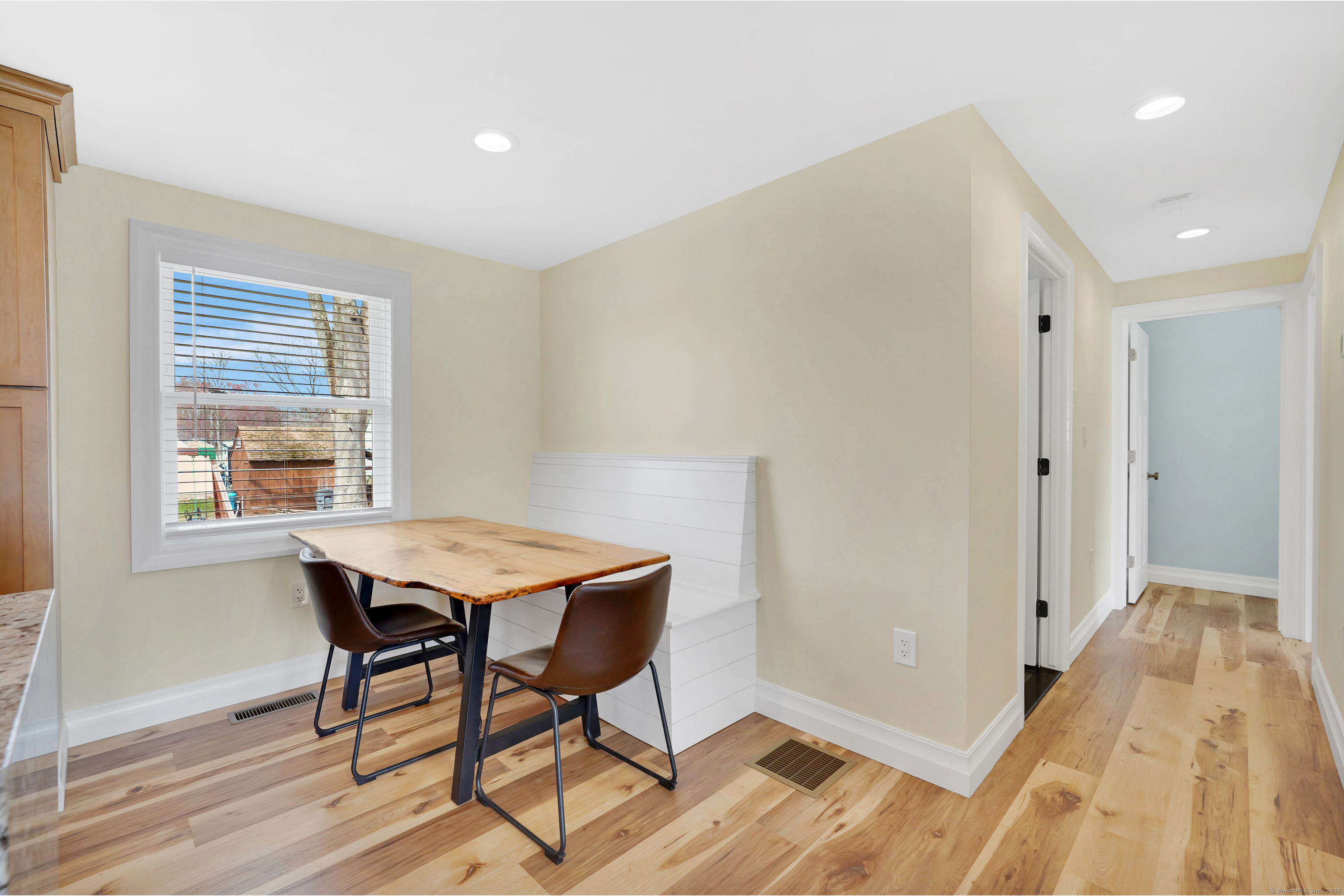 25 Sun Street, Enfield, Connecticut image 9