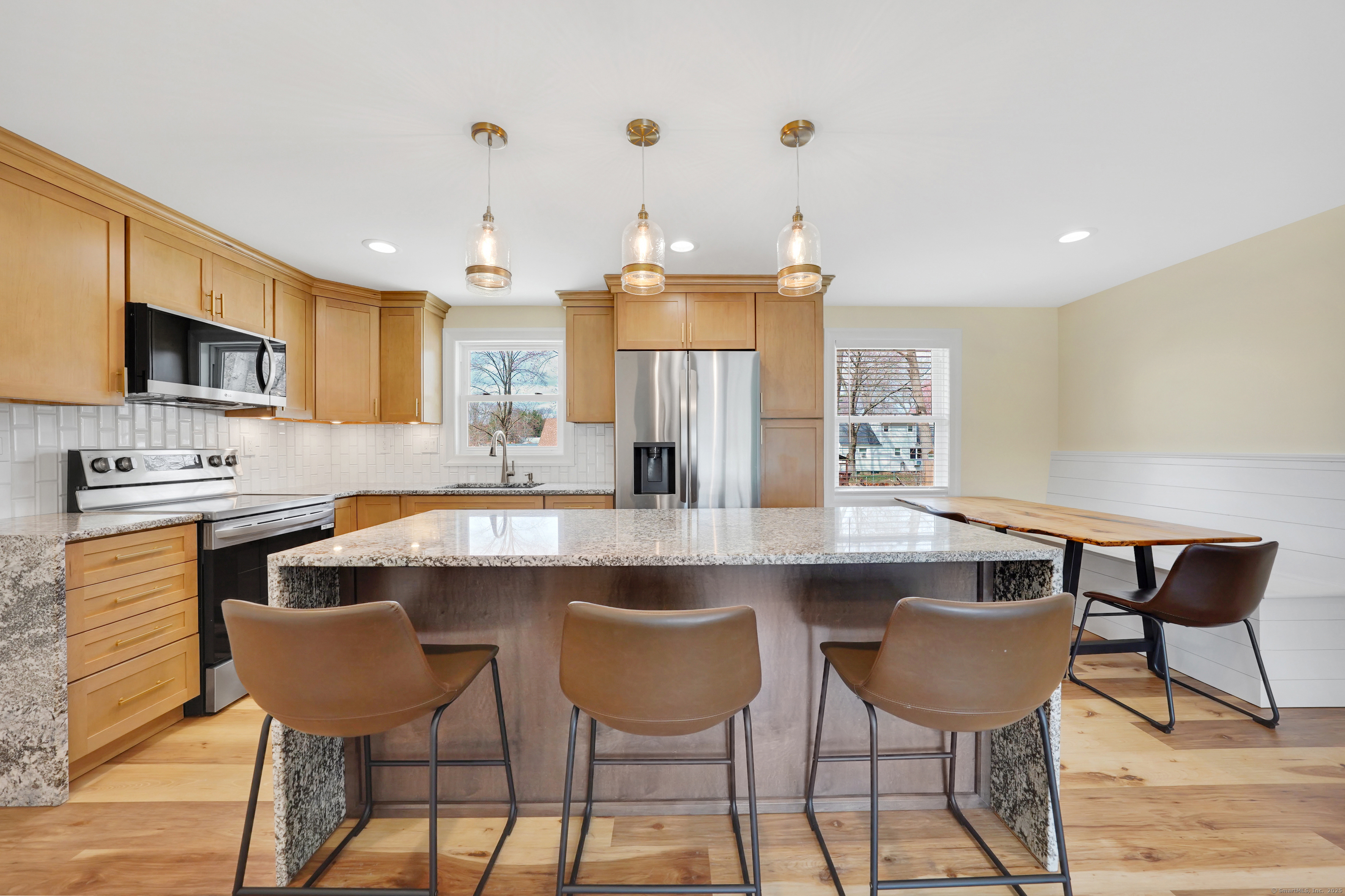 25 Sun Street, Enfield, Connecticut image 8